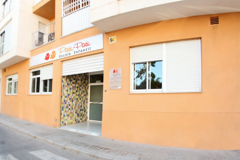 Entrada de la Escuela Infantil Pati Pati